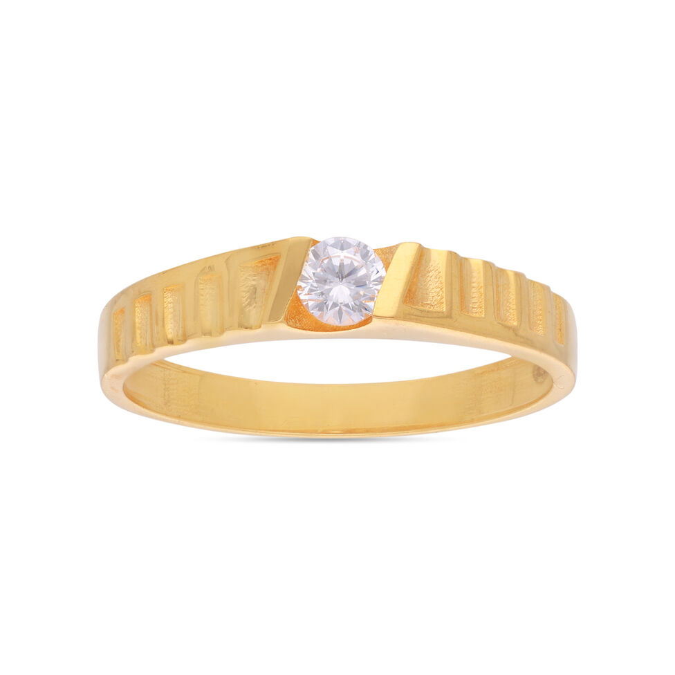 GEMSET GOLD GENTS RING IN CASTING
