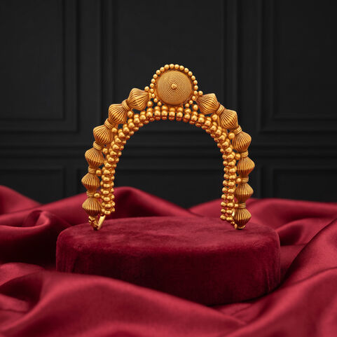 Plain Gold Handmade Vanki Design