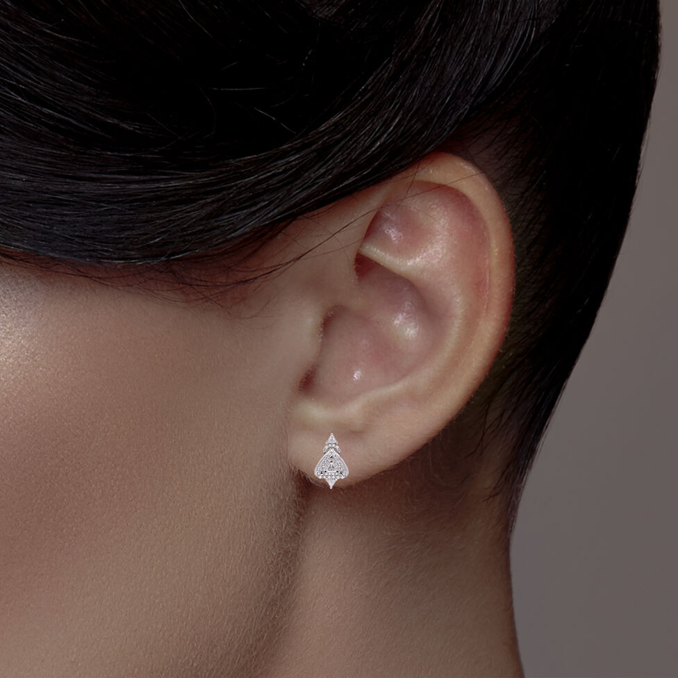 Diamond Earstud With Fancy Cut Diamonds
