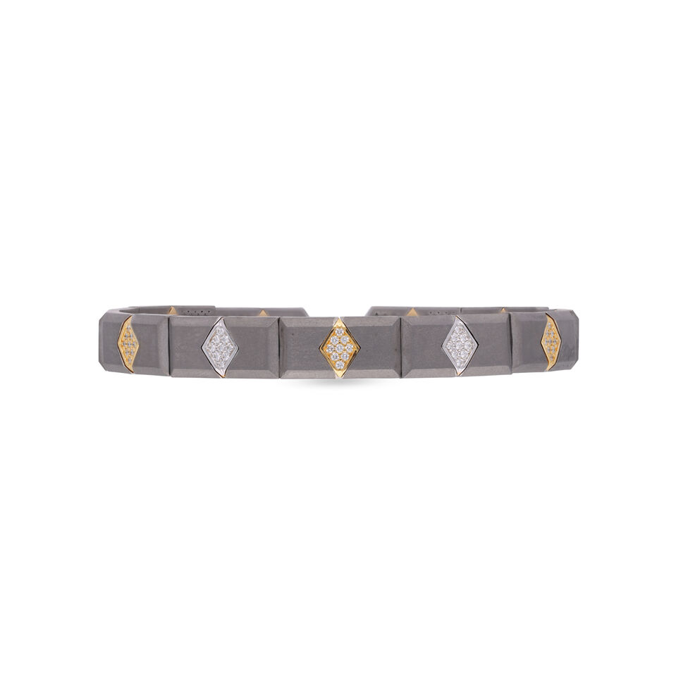 Titanium set with diamonds