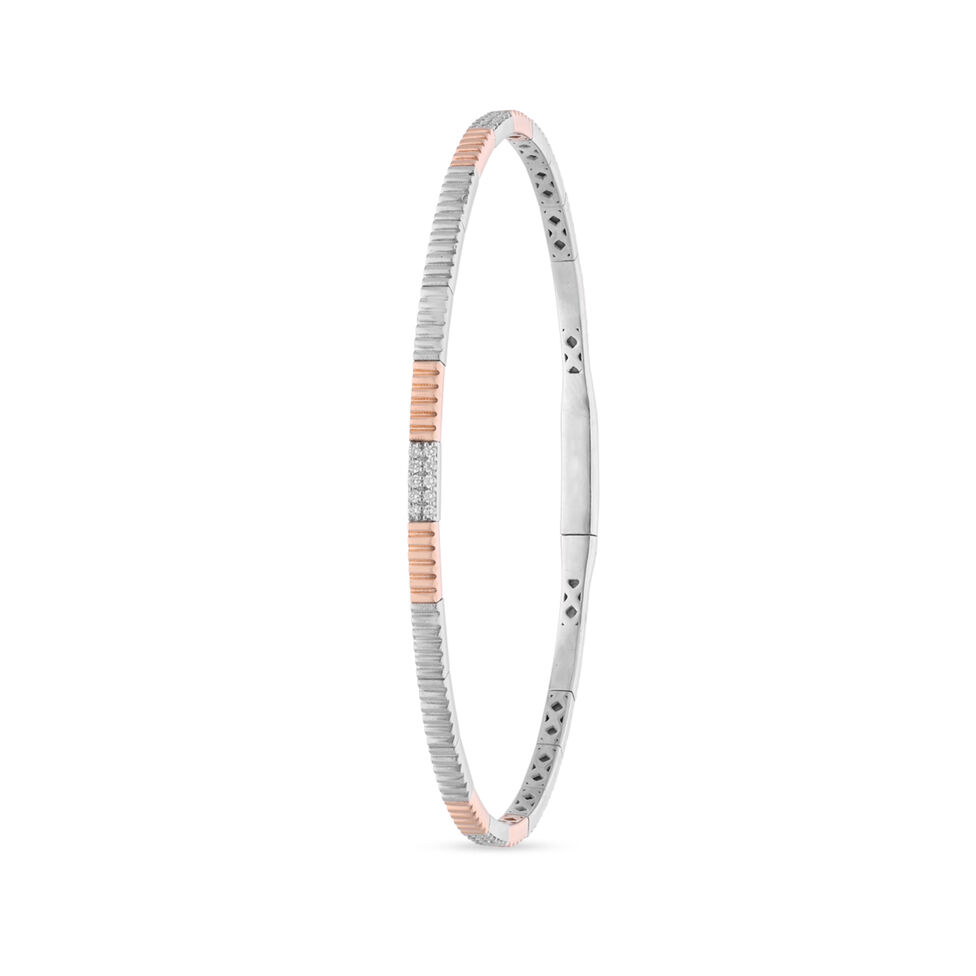 BO in stiff band pattern set with Dia